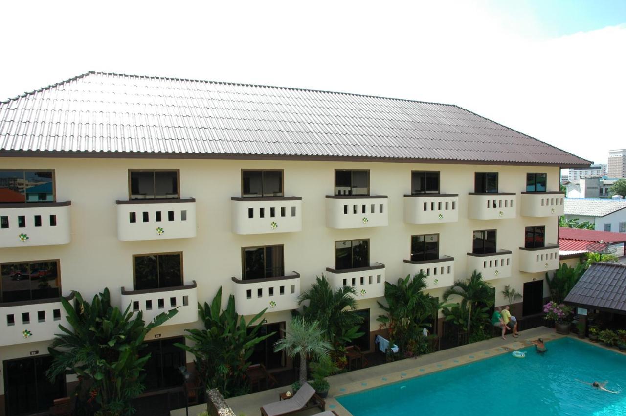 Bonkai Resort Pattaya Exterior foto